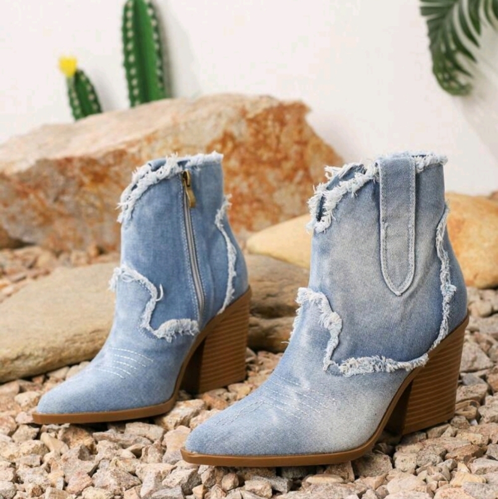 8cm Retro Ombre Distressed Pointed-Toe Embroidery Ankle Boots,Western Style High